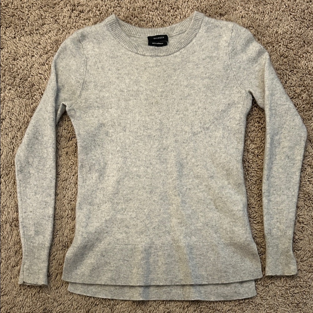Halogen 100% Cashmere Light Heather Gray Crewneck Sweater